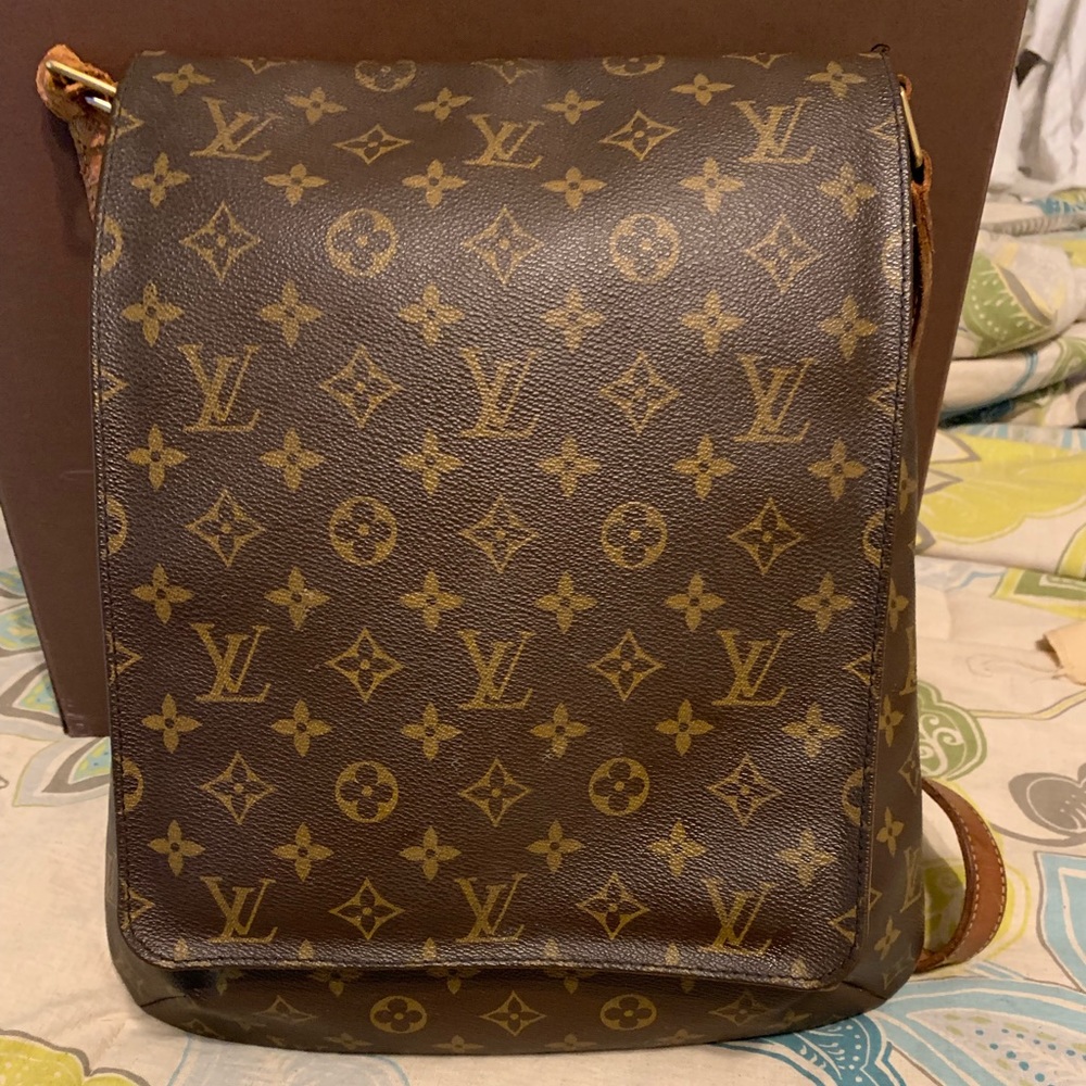 Louis Vuitton Musette Salsa GM